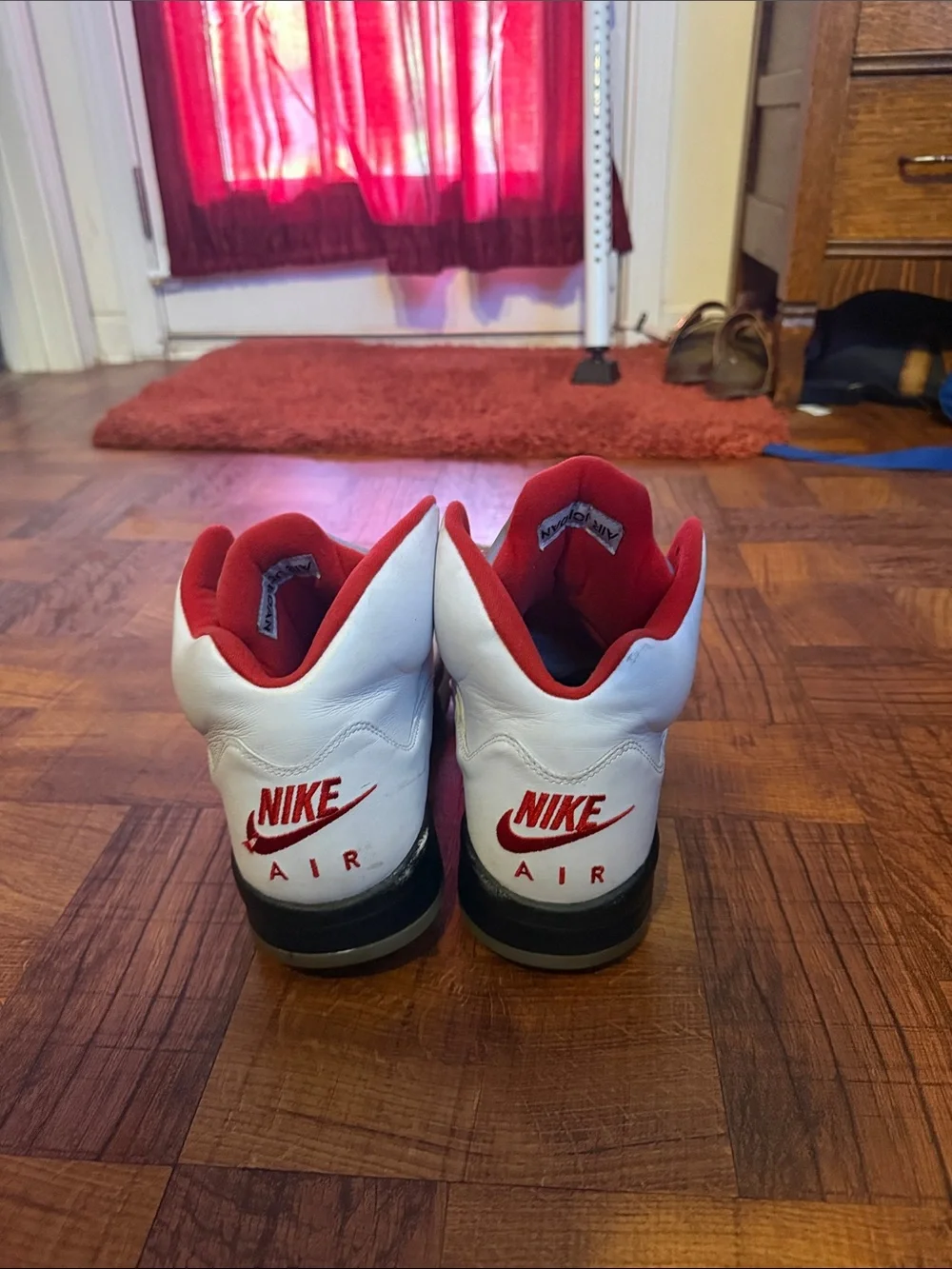 Jordan fire red 5 size 14